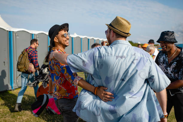 Best Portable restroom trailer rental  in Levittown, NY